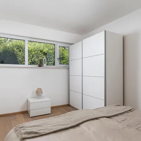 Carla House With Hot Tub And Beautiful Garden