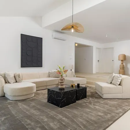 Carla House With Hot Tub And Beautiful Garden * Ičići