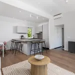 빌라 Carla House With Hot Tub And Beautiful Garden Ičići
