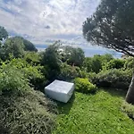 Carla House With Hot Tub And Beautiful Garden 빌라 *