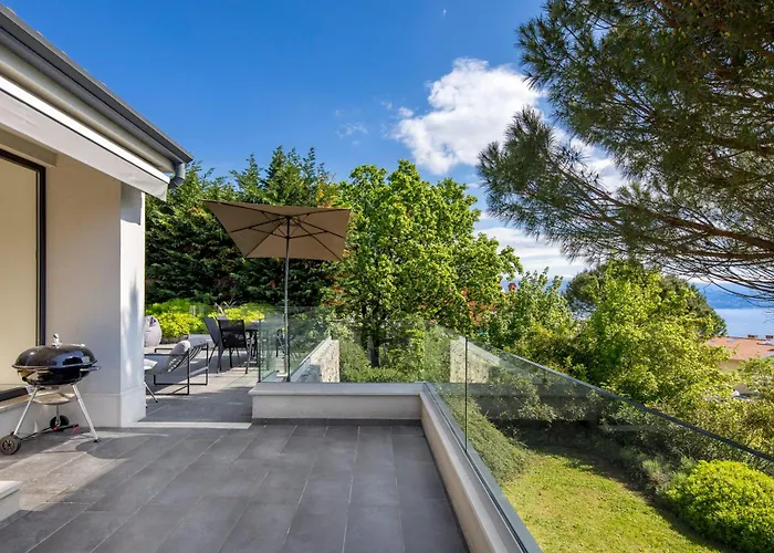 Carla House With Hot Tub And Beautiful Garden * Ičići